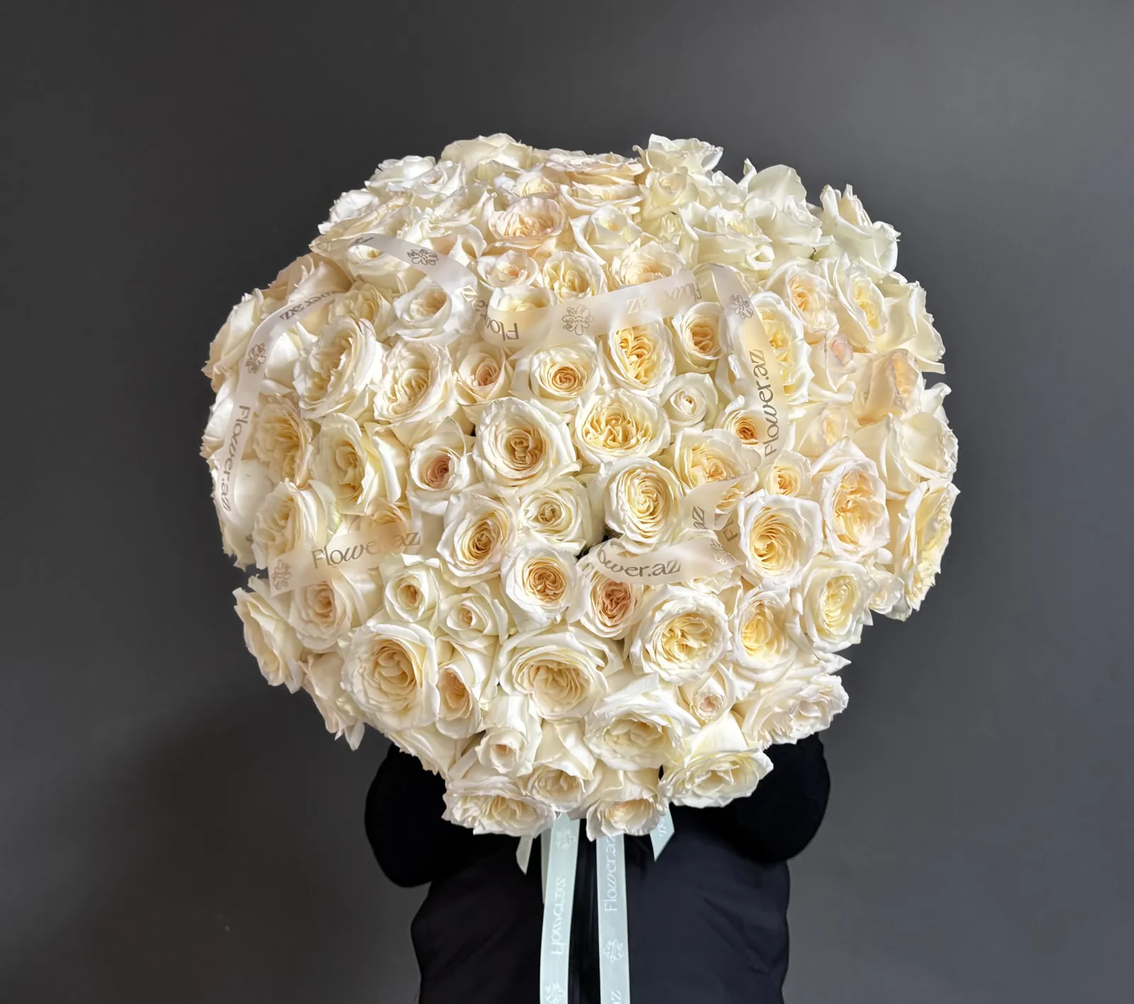 101 Candle Light Rose – Saf Zəriflik