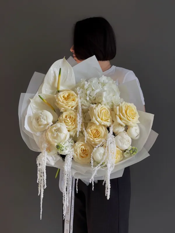 Ivory Symphony (L)