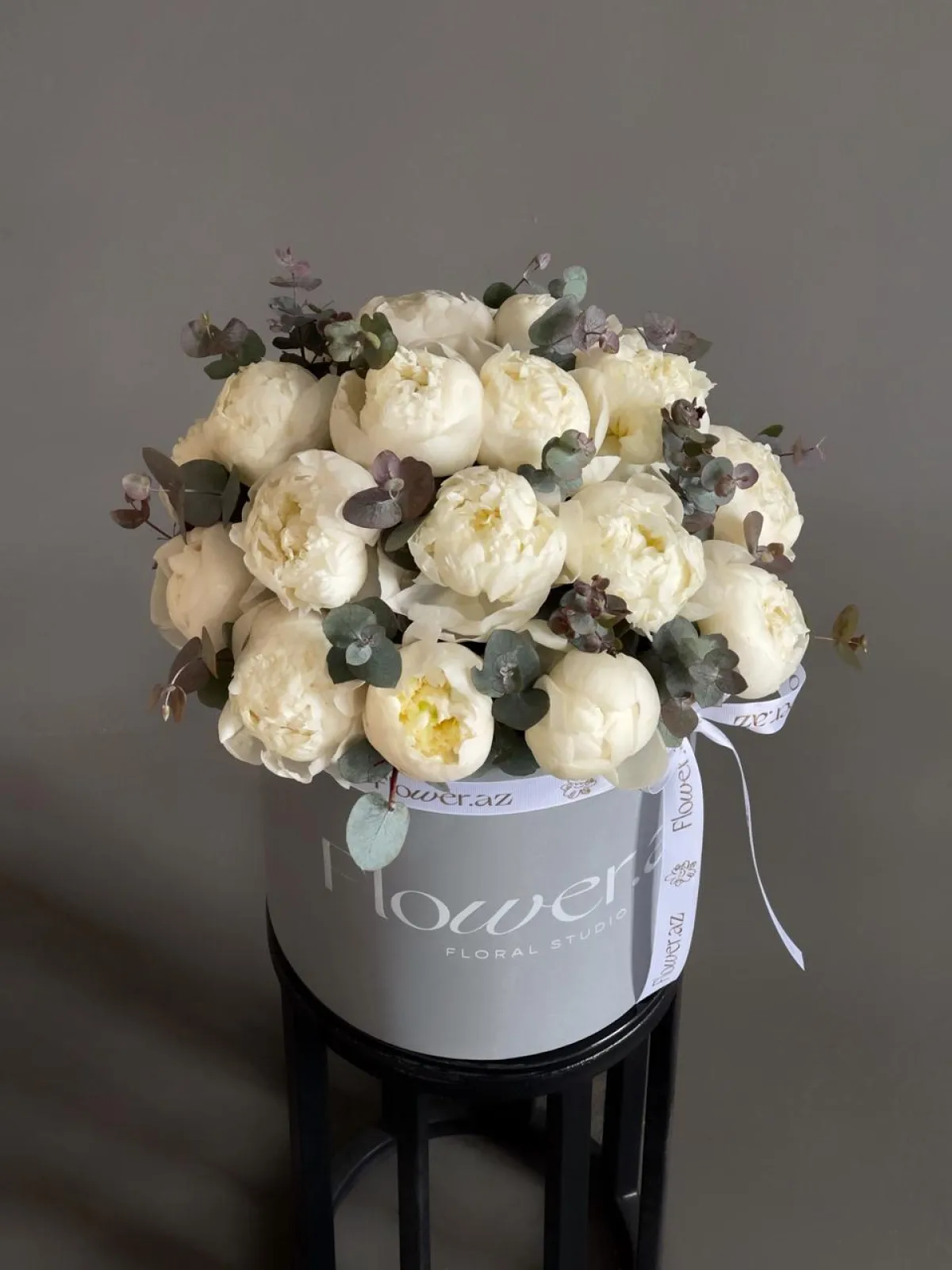 Ivory Bloom Box S-M-L Sizes