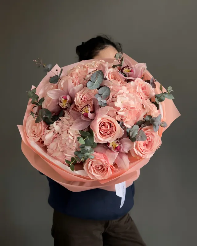 Hydrangea 3, Kahala 9, Cymbidium 5