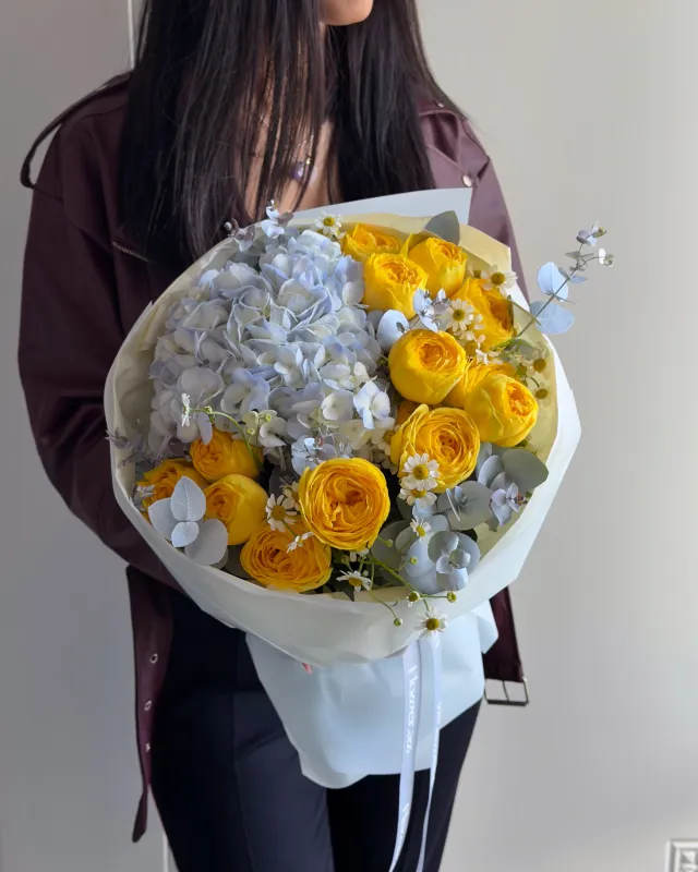 Sunny Sky Bloom – Премиальный букет