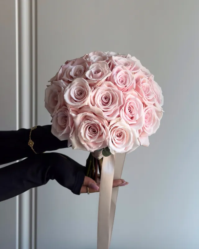 Blush Bridal Elegance – Свадебный букет