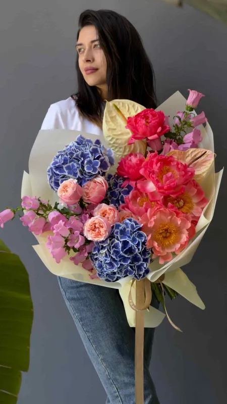 Coral Symphony Premium Bouquet