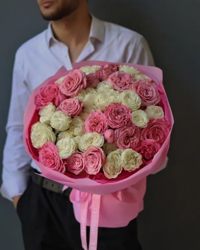 Blush Symphony Premium Bouquet