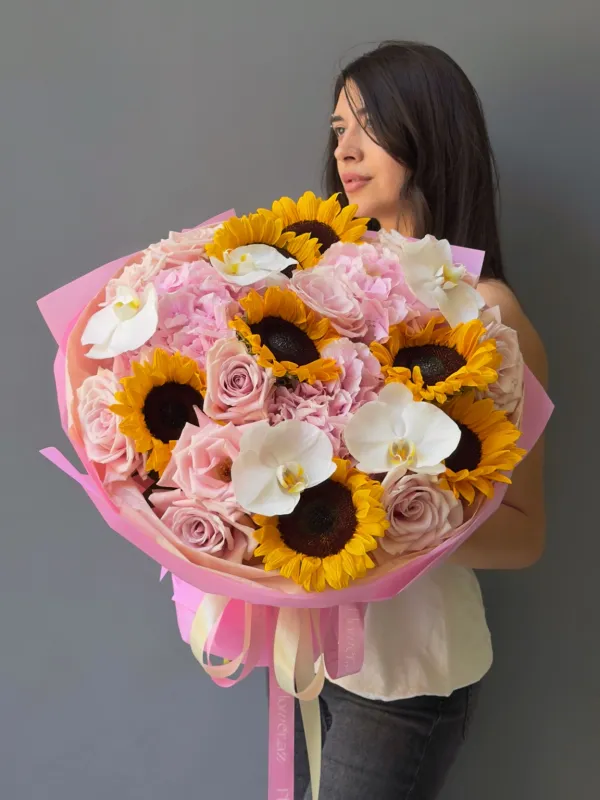 Премиальный букет Sunflower Symphony