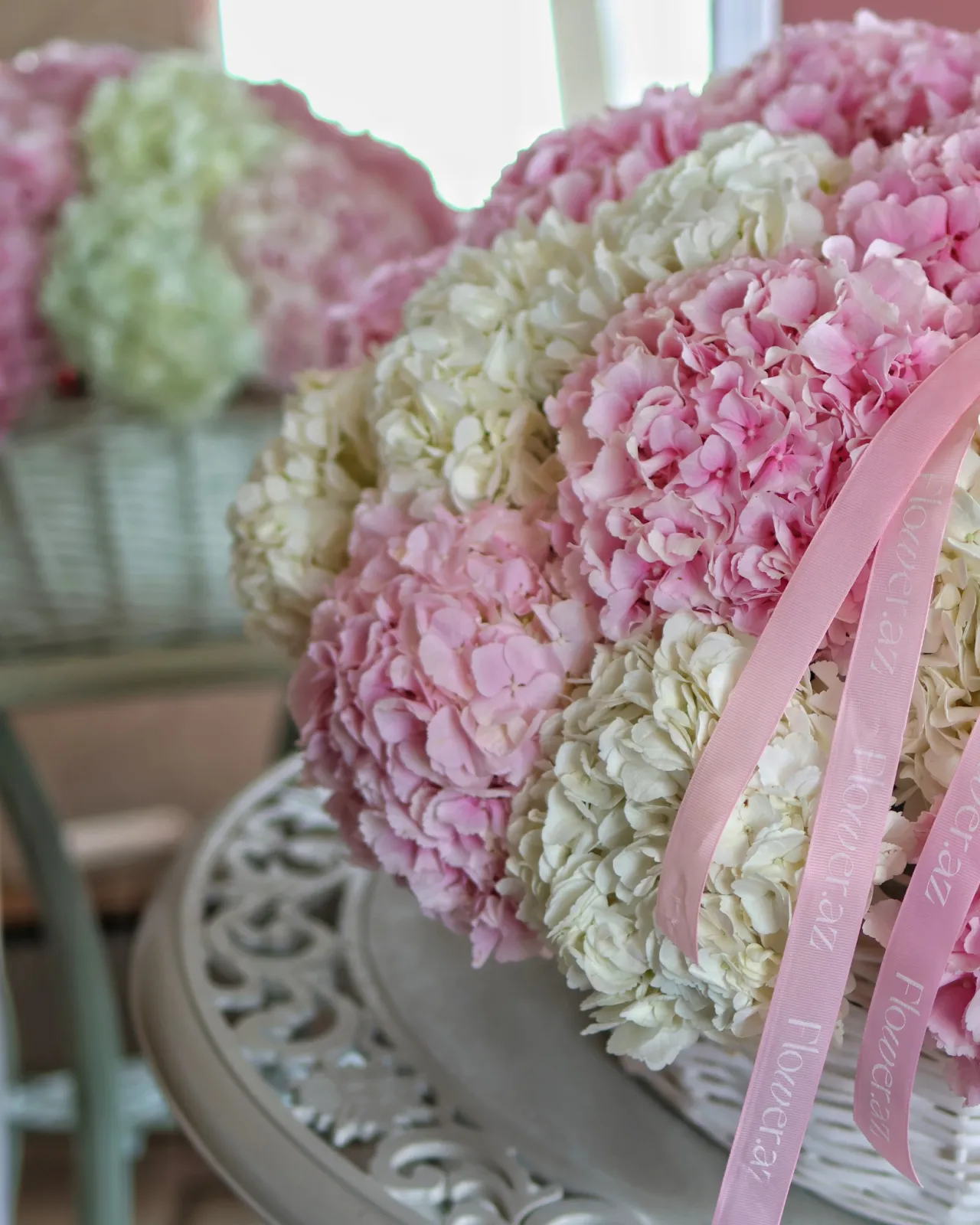 Корзина Royal Hydrangea