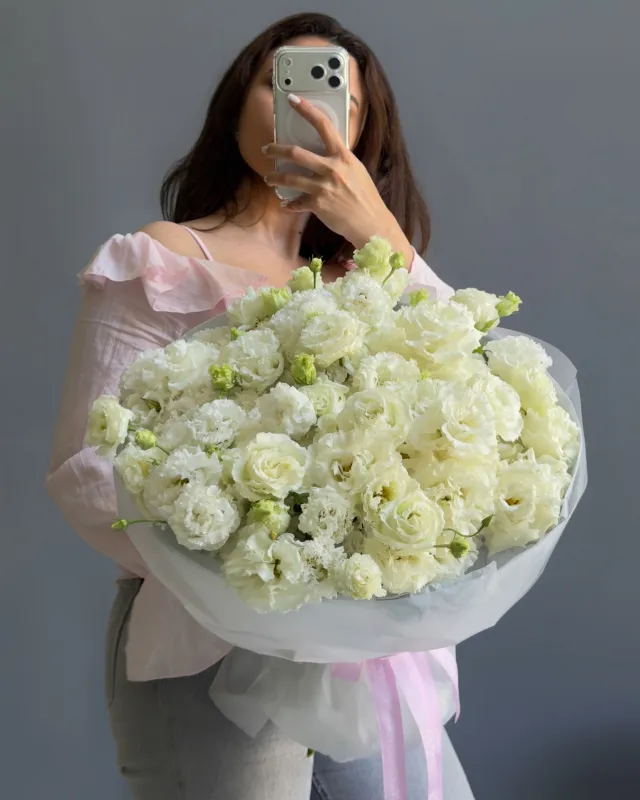 Монобукет Snow White Eustoma