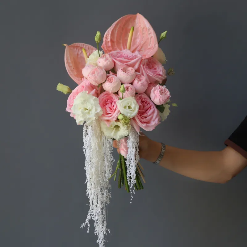 Blush Bridal Композиция